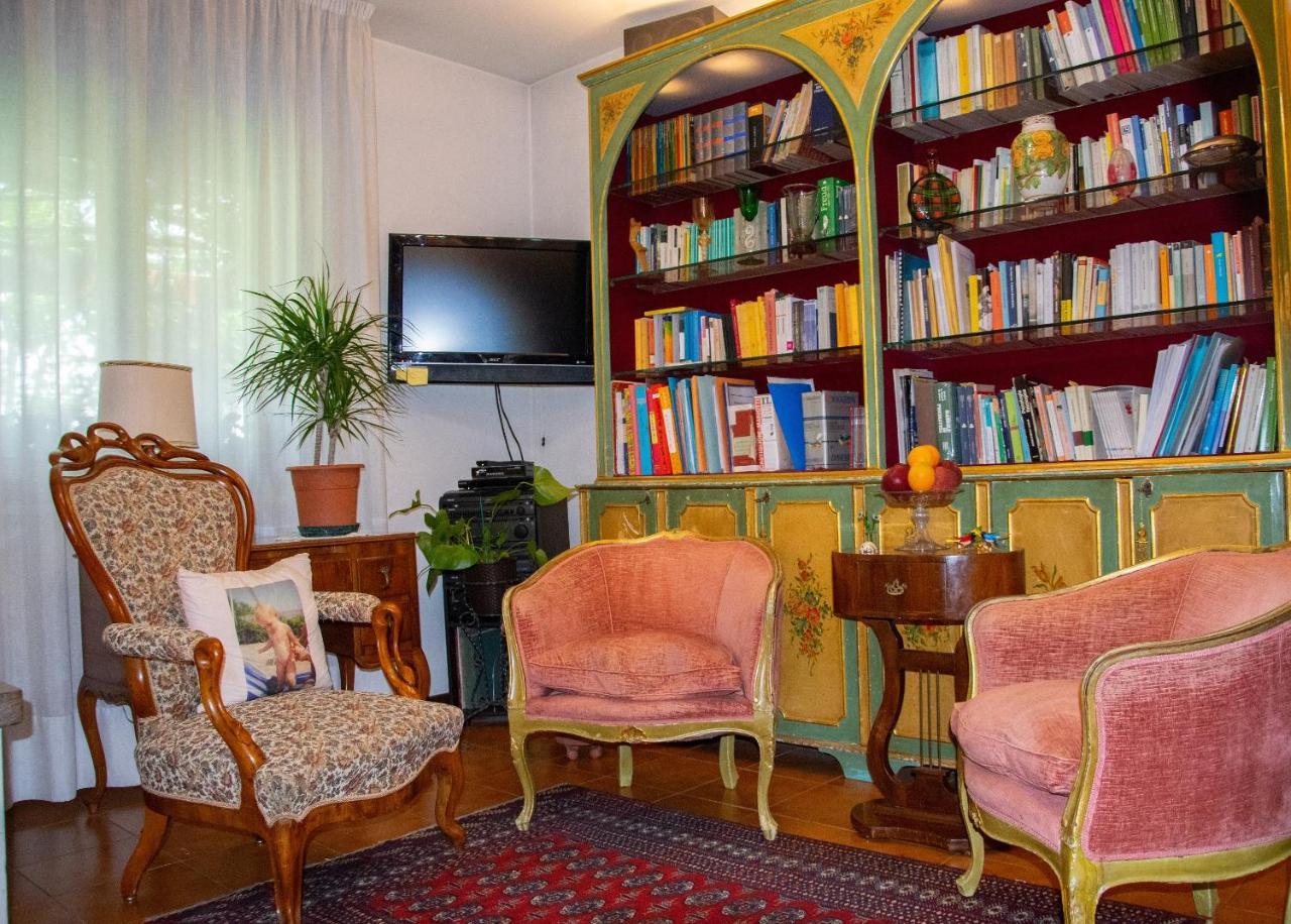 B&B Il Glicine Fiorito Lido di Venezia Exterior photo