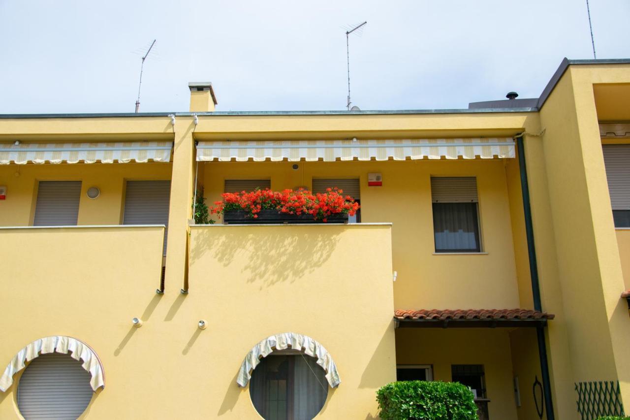 B&B Il Glicine Fiorito Lido di Venezia Exterior photo
