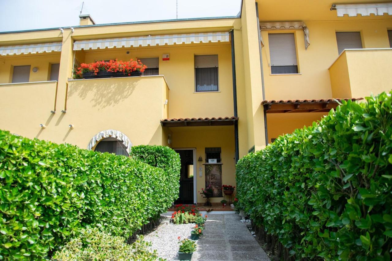 B&B Il Glicine Fiorito Lido di Venezia Exterior photo