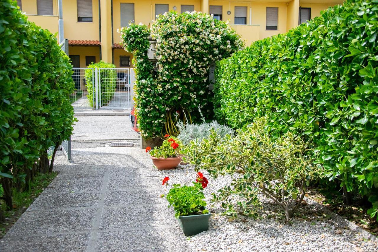 B&B Il Glicine Fiorito Lido di Venezia Exterior photo
